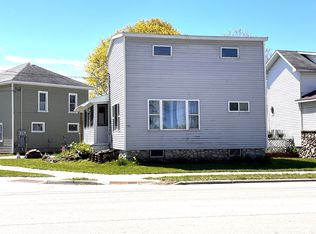 701 Mackinaw Ave, Cheboygan, MI 49721