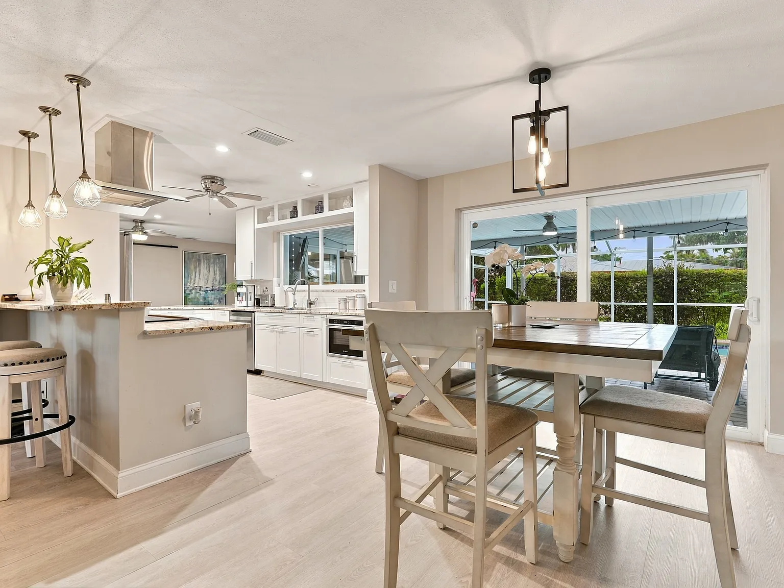 5403 Bayshore Ave — Photo 4