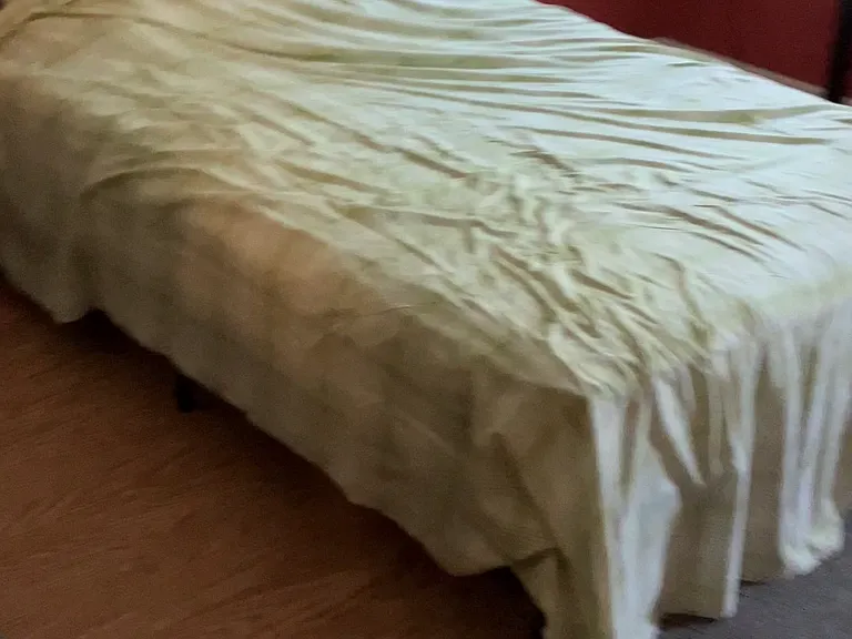 Queen bed in bedroom 1