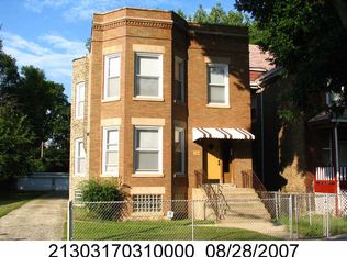 7660 S Coles Ave, Chicago, IL 60649