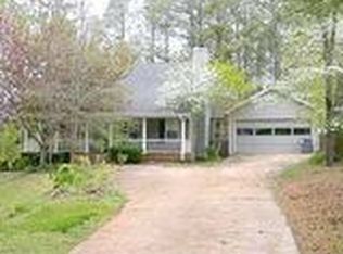 290 Fairlane Dr, Athens, GA 30607