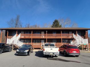 101 Main St APT 5, Stockertown, PA 18083