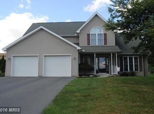 13121 Iroquois Trl, Waynesboro, PA 17268