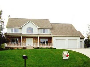 1154 Wedgewood Ct, Decatur, IL 62526