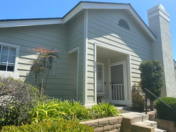 2857 Nantucket Ln, Carlsbad, CA 92010