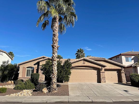 2nd image of 1818 E Coconino Dr