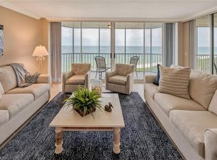 10701 Gulf Shore Dr APT 702, Naples, FL 34108
