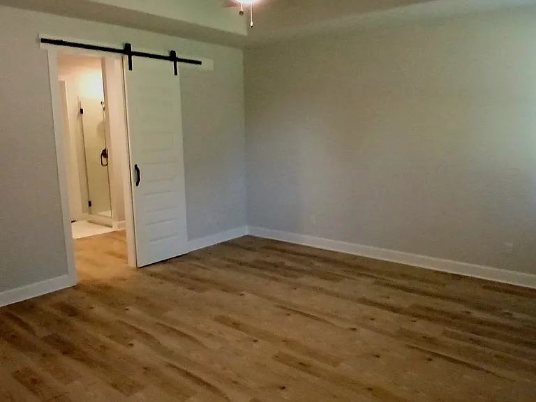 174 Loysoya St — Photo 25