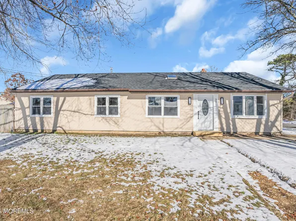 36 Birch Street, Beachwood, NJ 08722