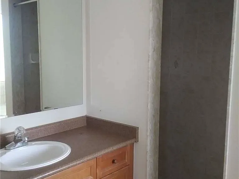 930 Gazley Cir — Photo 19