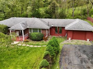 120 Bonnie Beth Dr, Wellsburg, WV 26070