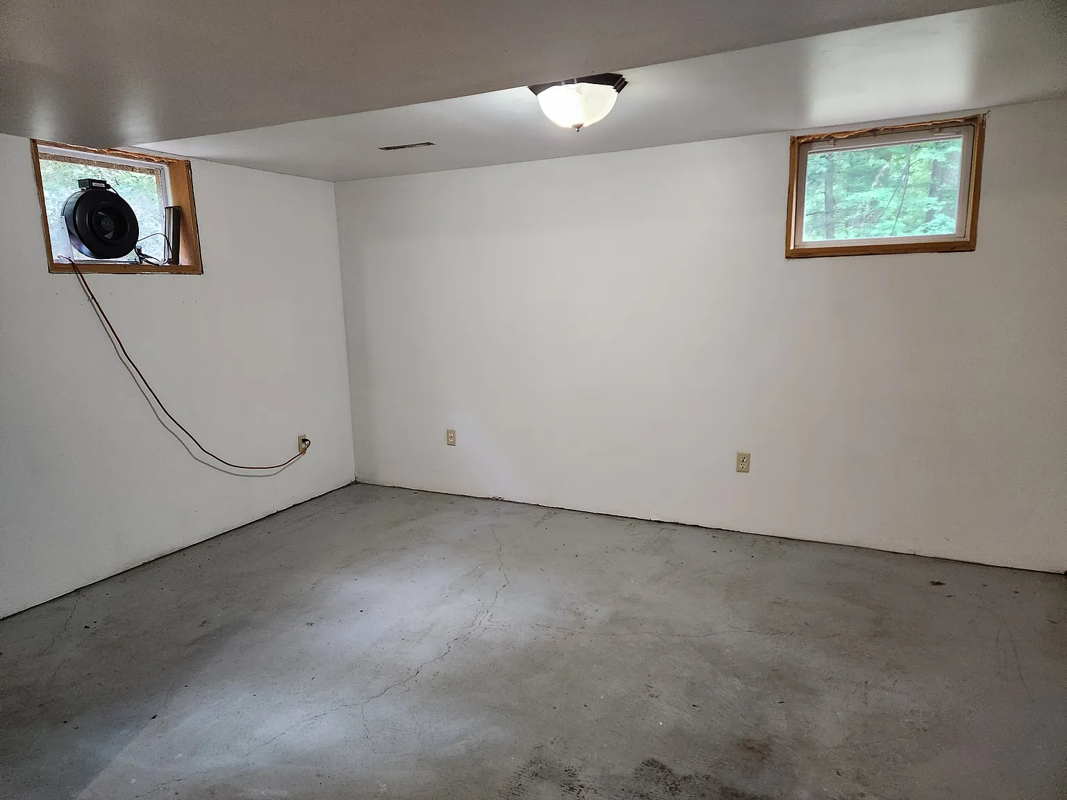 3 bed, 1200 sqft, $1,500 — Photo 3