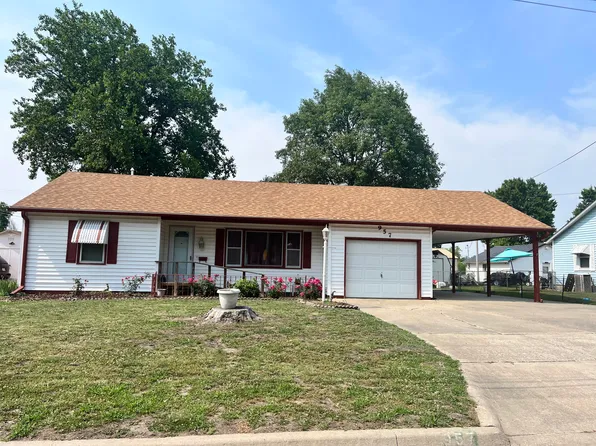 957 W North St, Marshall, MO 65340