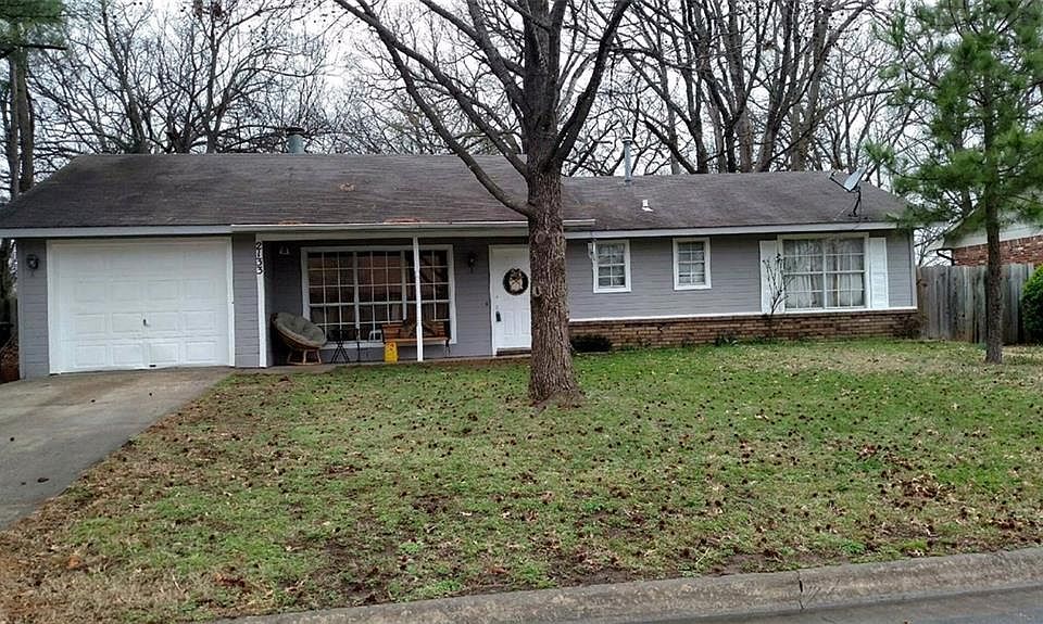 1st image of 2133 S Clover Dr