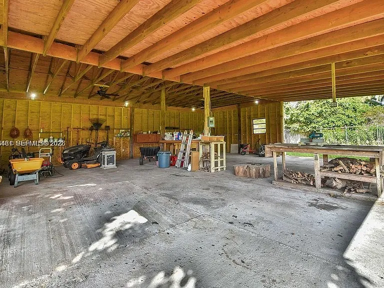 5425 SW 190th Ave — Photo 56