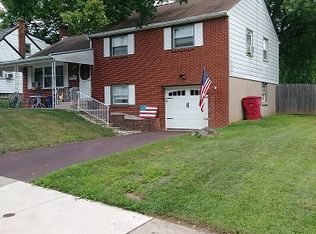 342 W Chestnut St, Souderton, PA 18964