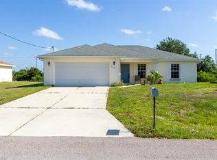 2702 58th St W, Lehigh Acres, FL 33971