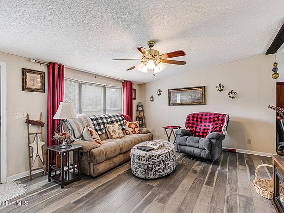 5th image of 2193 Helmsman Drive SW