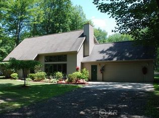 1354 N Shaw Rd, Gladwin, MI 48624