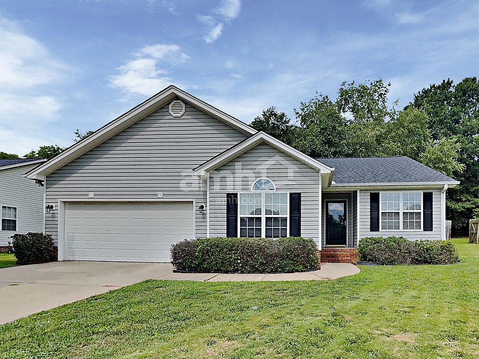 1st image of 5 Willow Wood Ct