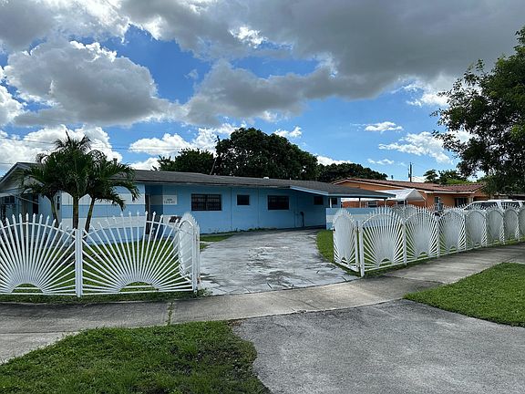 3rd image of 18041 NW 14th Ave