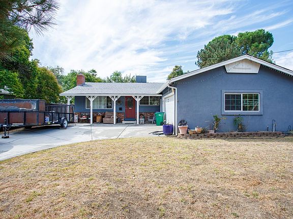 3rd image of 1575 Valerie Way