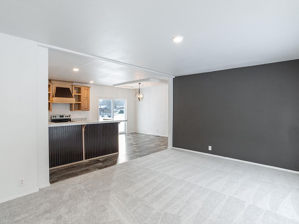 707 W Robert Ave, Chewelah, WA 99109 Zillow