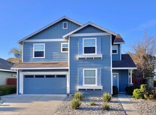 1097 Countrywood Ln, Vacaville, CA