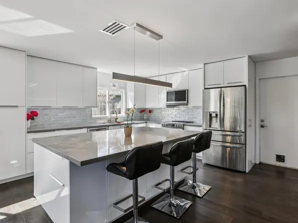 212 Eaton Court, Benicia, CA 94510