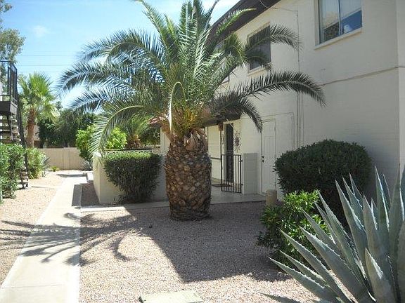 2nd image of 1916 W Morningside Dr Unit 112
