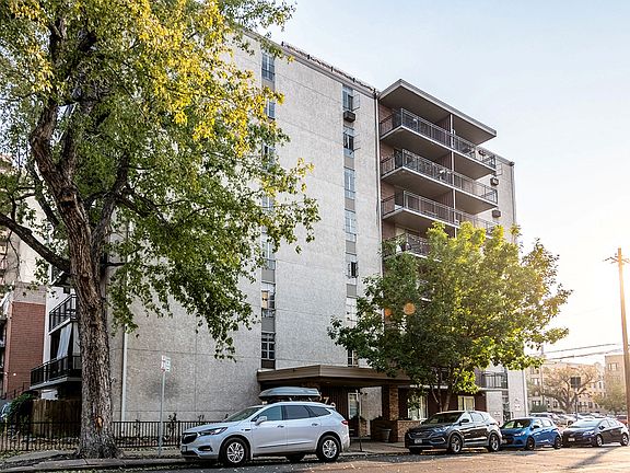 5th image of 370 E 11th Ave APT 301