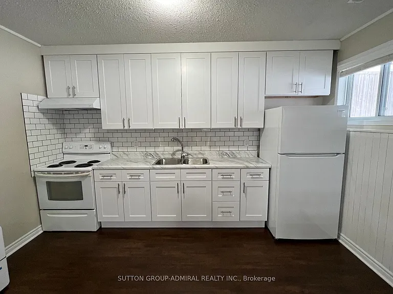 104 Helena St — Photo 1