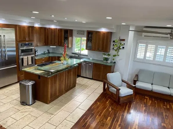 621 Punaa St, Kailua, HI 96734