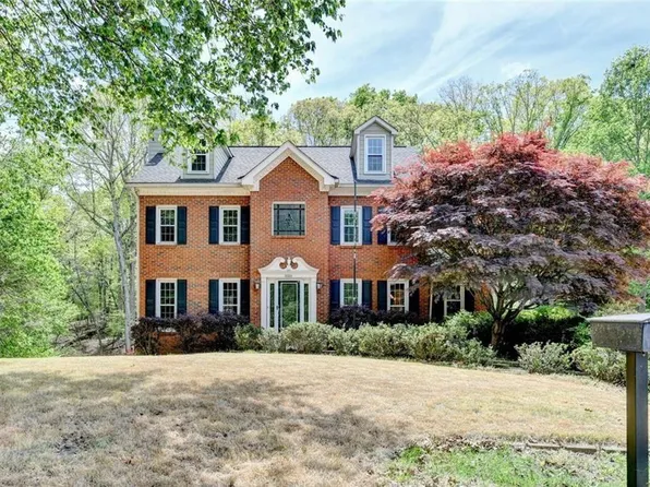 3310 Danielle Way, Suwanee, GA 30024