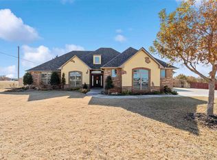 10477 NE Wolf Rd, Fletcher, OK 73541