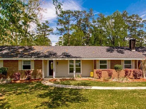 1015 Louisiana Ave, Bogalusa, LA 70427