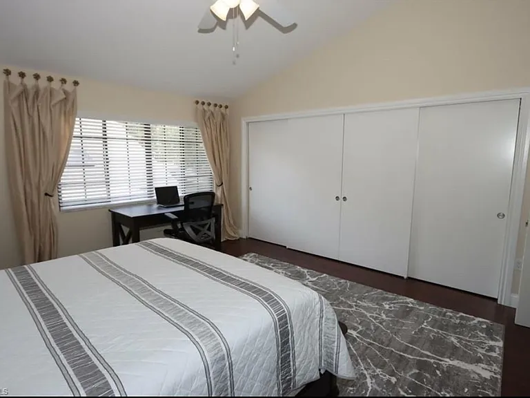860 Meadowland Dr #E — Photo 18