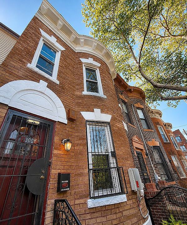 1st image of 300 Milford St
