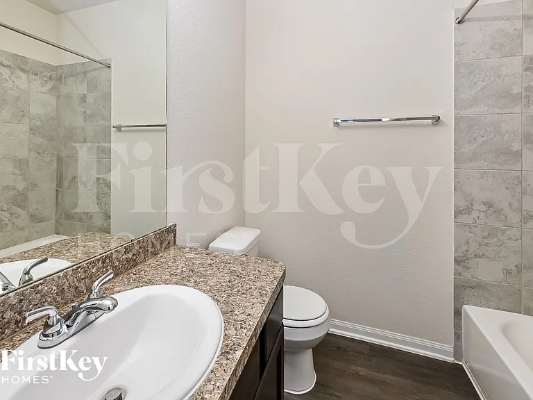 15809 Roberto Clemente Ct — Photo 14