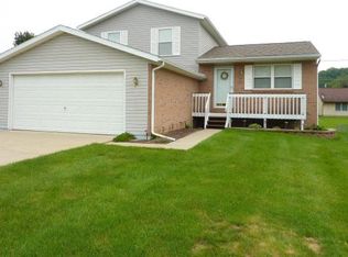 632 Livingston Ct, Heath, OH