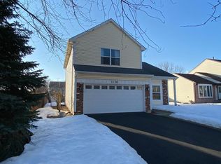 1108 Ashford Ln, Westmont, IL 60559