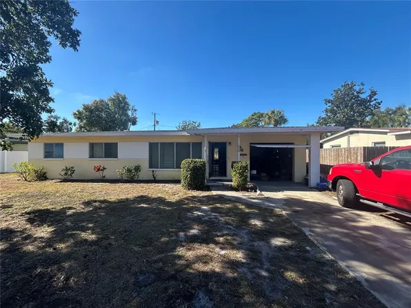 1950 75th St N, Saint Petersburg, FL 33710