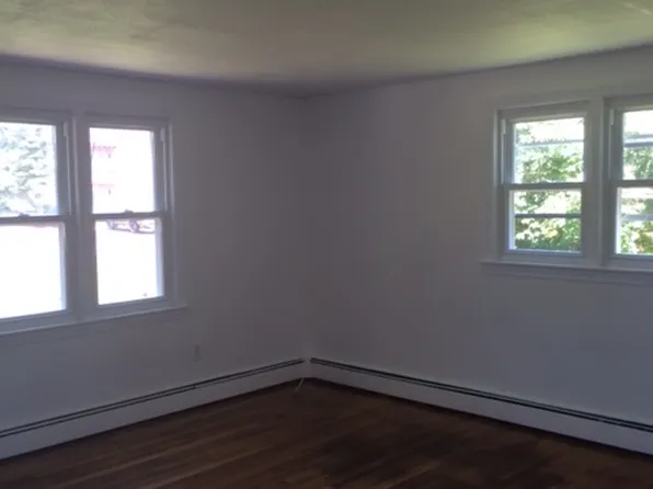 1 Mitchell Rd #2, Billerica, MA 01821