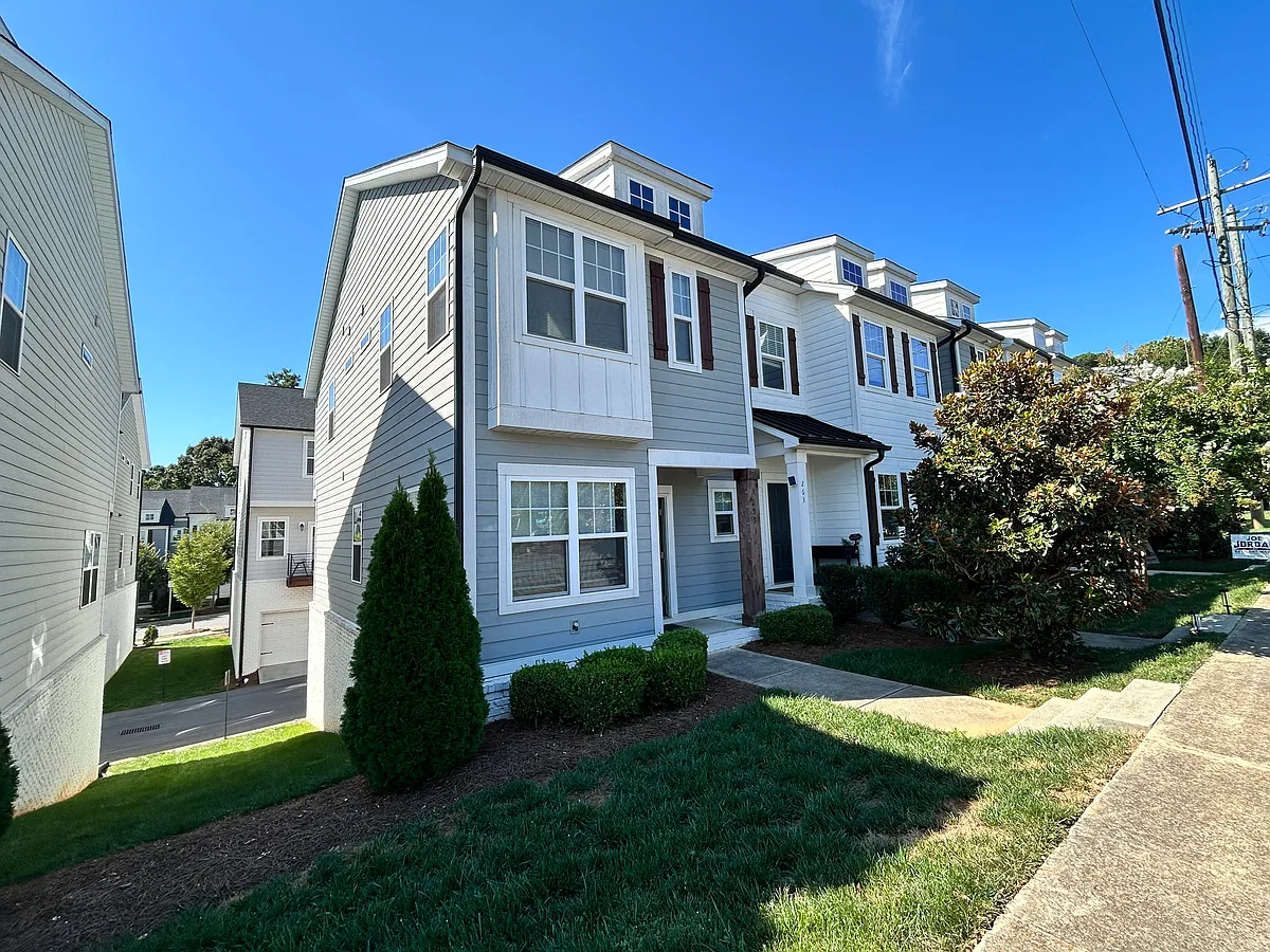 Building Photo - 259 Keener Blvd