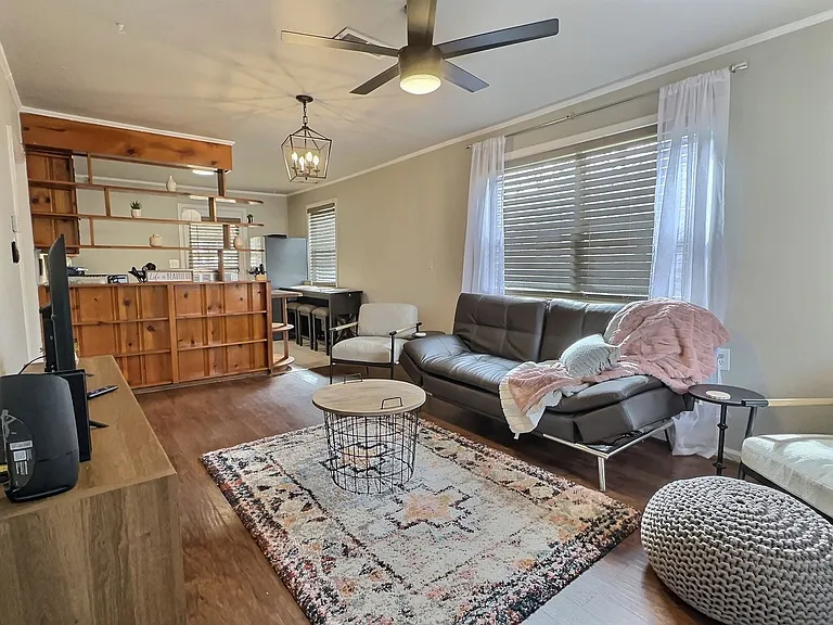 368 Doster St — Photo 7