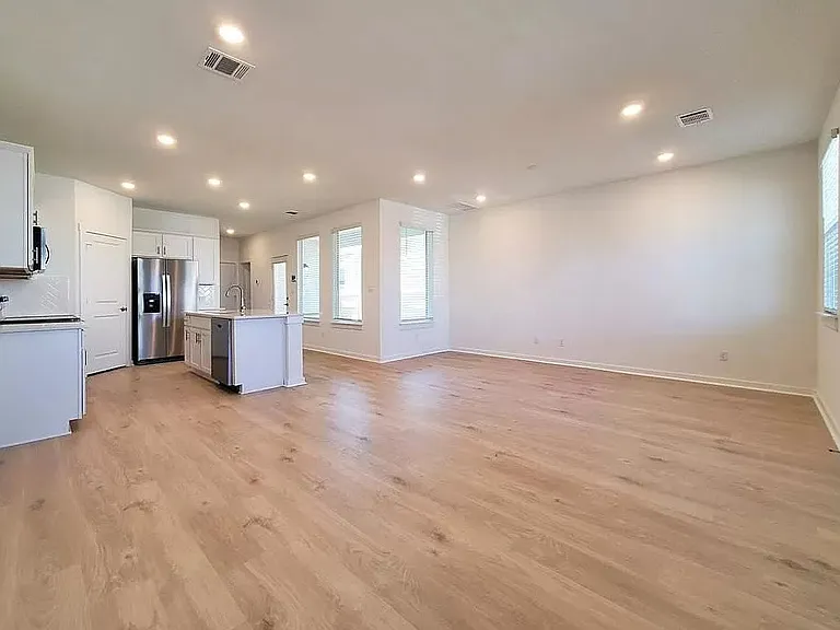 2505 Liam Aurora Ln — Photo 4