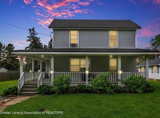 9055 W Herbison Rd, Grand Ledge, MI 48837