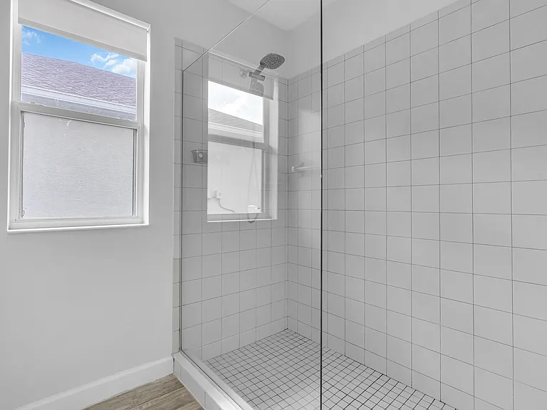 11790 Forest Park Cir — Photo 33