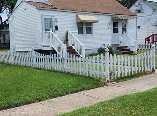 541 Woodlynn Ter, Baltimore, MD 21221