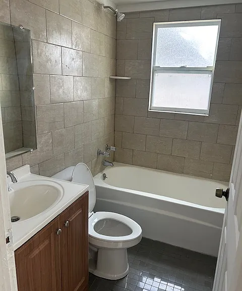 2111 W Gray St #1 — Photo 6
